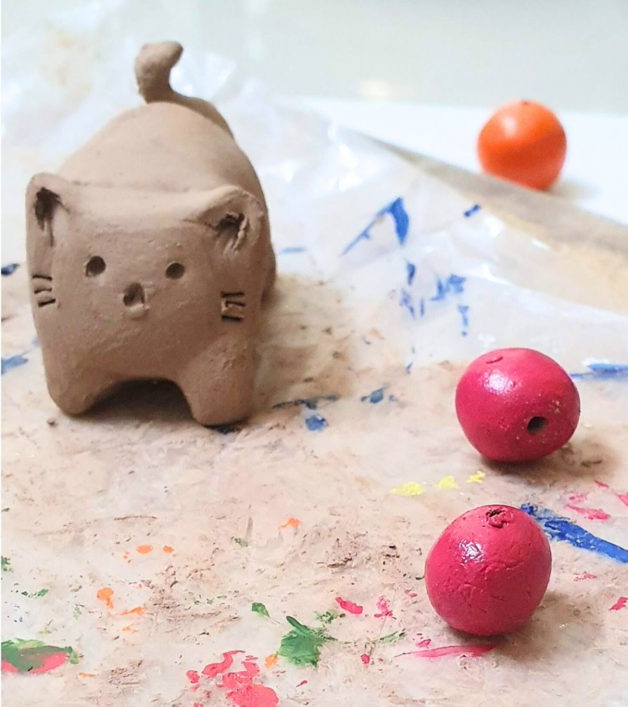 handmade-terracotta-cat-figurine